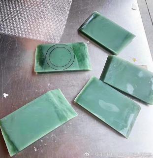 今天来说说怎样辨别和田玉碧玉和和田玉青玉?